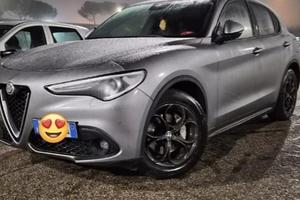 Alfa romeo stelvio 2.2 diesel 180 cv (2018)