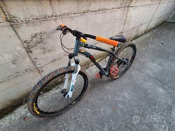 rockrider custom wheelie bike (500€ trattabile)