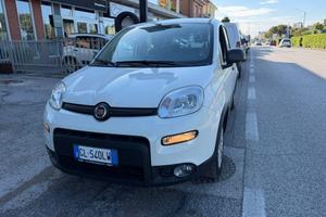 FIAT Panda 1.0 Hybrid Street Van 4 posti + IVA