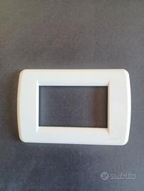 Placche Vimar idea Rondo 3 moduli bianche