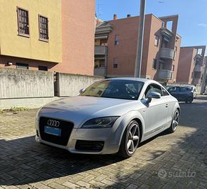 TT Coupe 2.0 TFSI Sline