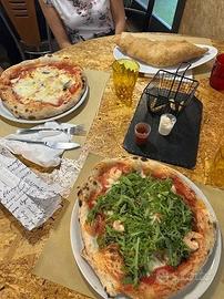 rinomata pizzeria - nel cuore di Montichia