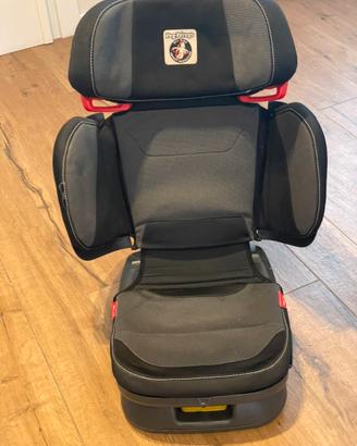 Seggiolino auto 15-36 kg più proteggi sedile