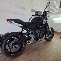 Triumph Trident 660 Triple Tribute A2 solo 7000km