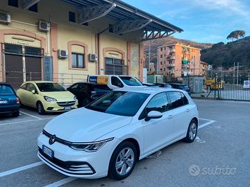 VOLKSWAGEN GOLF 8 1.0 ETSI 110CV EVO LIFE