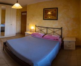 L'appartamento in villa con la piscina
