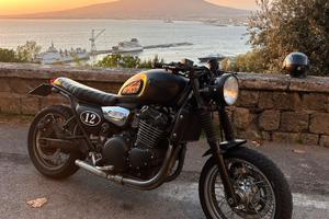 Triumph Legend 900 TT