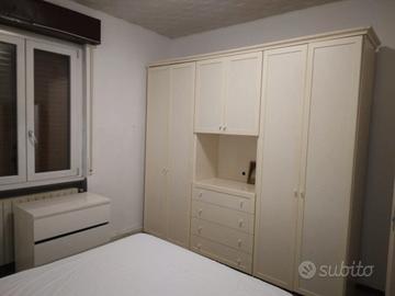 Singola a Cologno arredata e vicino alla metro