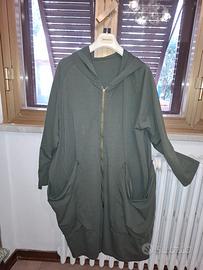 Cardigan lungo con cappuccio verde oliva
