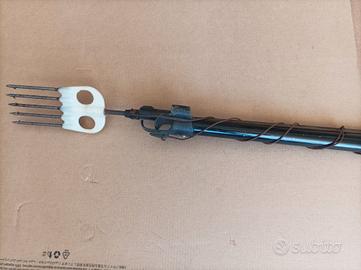 Fucile subacqueo a molla 