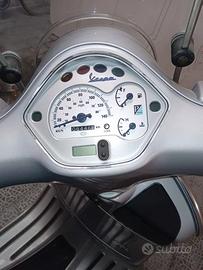 VespA piaggio 200cc