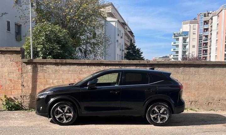 Nissan Qashqai N-Connecta j12