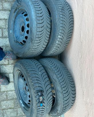 N. 4 Cerchi con Termiche 175/65R14