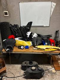 pezzi di ricambio carene yamaha r125 2008-2013