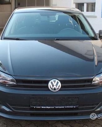 Volkswagen polo anno 2018 per ricambi #0382