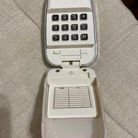 Telefono a conchiglia anni ‘90 vintage