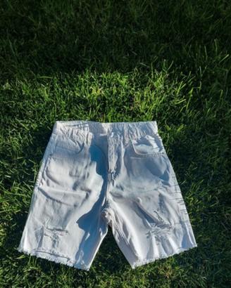 🚀Pantaloncino jeans strappato bianco di Zara