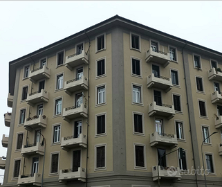 Appartamento su 2 livelli ultimo piano