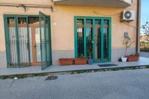 Locale commerciale S.Cecilia