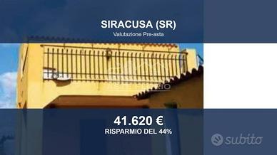 Immobile in asta di 150 m² con più di 5 locali a S
