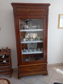 Vetrina restaurata