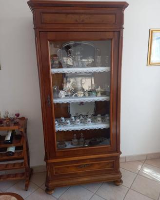 Vetrina restaurata