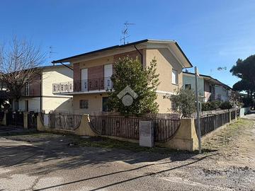 VILLA SINGOLA A CESENATICO