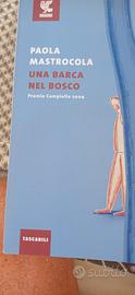libro Una barca nel bosco 