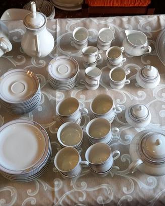 SERVIZIO DI PIATTI COMPLETO 95 pezzi marca KANZO