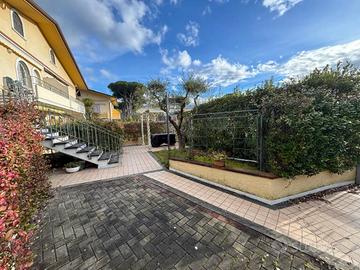 Appartamento di 105 m² con 3 locali a Massa