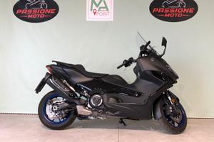 Yamaha T-MAX 560 2024 – 3.100 km – Pari al nuovo