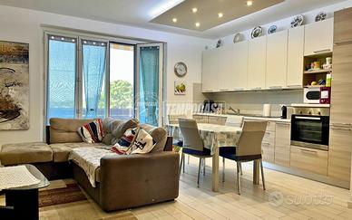 BILOCALE CON MANSARDA, BOX E CANTINA