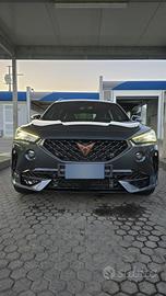 CUPRA FORMENTOR VZ E-HYBRID 245 cv priority