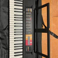 Tastiera Yamaha PSR F51