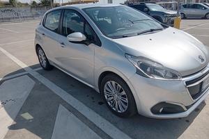 peugeot 1.2 Allure GPL Puretech 5p euro 6b LEGGI