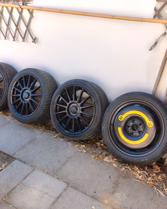 Cerchi in lega 18" AVUS
