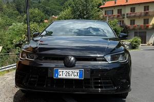 Volkswagen polo r-line
