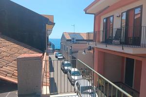 Stazzo - Casa singola a pochi passi dal mare