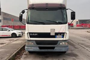 Dàf 55 220 furgone 8 mt sponda
