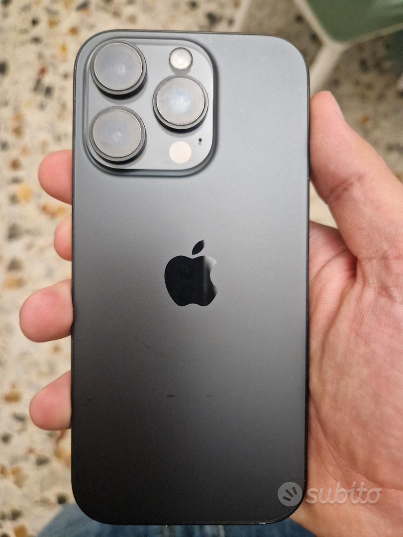 iphone-16-pro-telefonia-in-vendita-a-roma