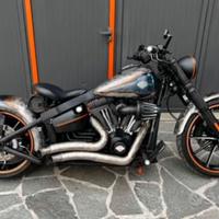 Harley-Davidson Breakout C.V.O