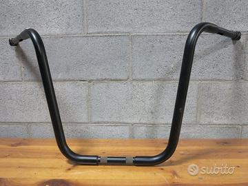Manubrio Ape Hanger per Harley Davidson
