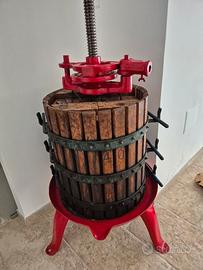 Torchio spremi uva a leva da 40