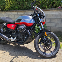 Moto guzzi v7 corsa