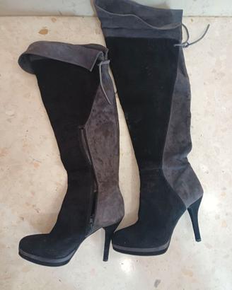 Stivali alti donna nero e grigio