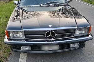 Mercedes-Benz 300 SL R107  Roadster