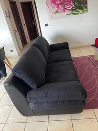 DIVANO 3 POSTI COME NUOVO