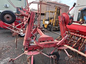 Girello voltafieno MORRA a 4 giranti 400 cm