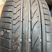 Bridgestone potenza RE050a 225/35zr19 84y