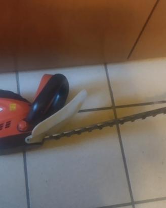 Taglia siepe elettrico professionale 